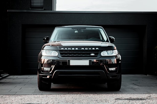 Qual o melhor modelo de Land Rover usado para o meu orçamento?