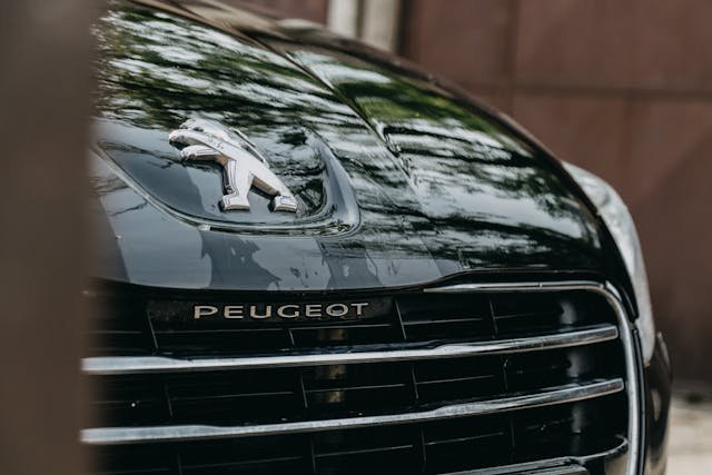 Qual o melhor modelo de Peugeot usado para o meu orçamento?